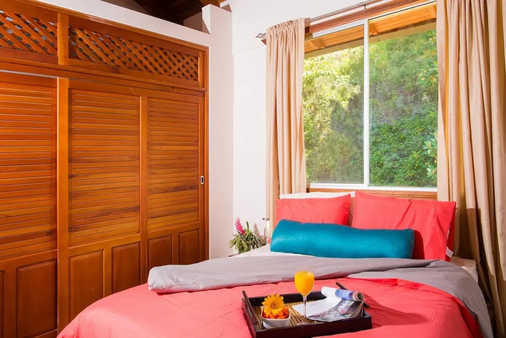 Exclusive 5BR Tanager Ocean View Villa w Private Pool Jungle Views