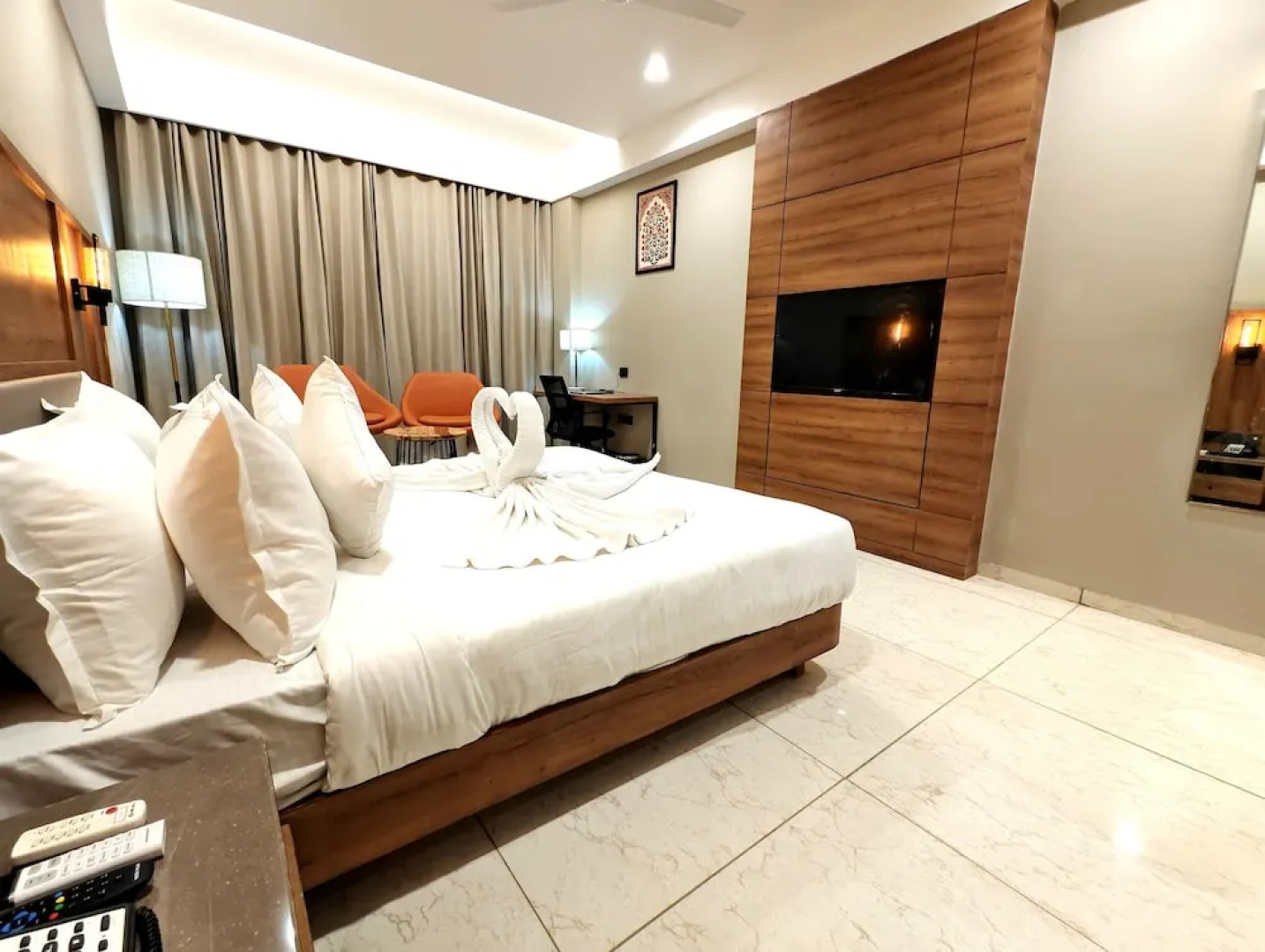 The Sky Imperial Hotel Kailash