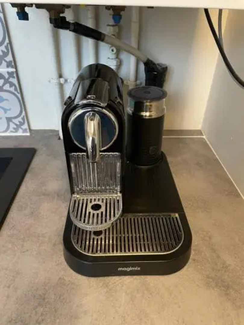 Myhomezen Chessy Flat