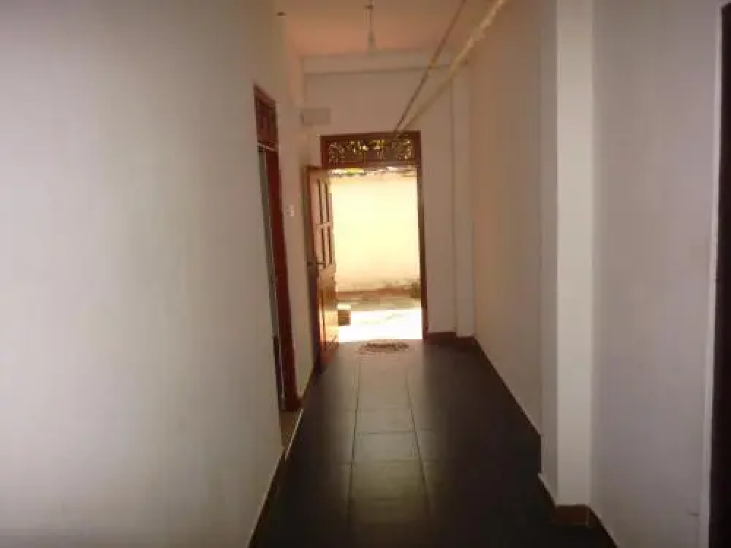 Dhanushka Guest House