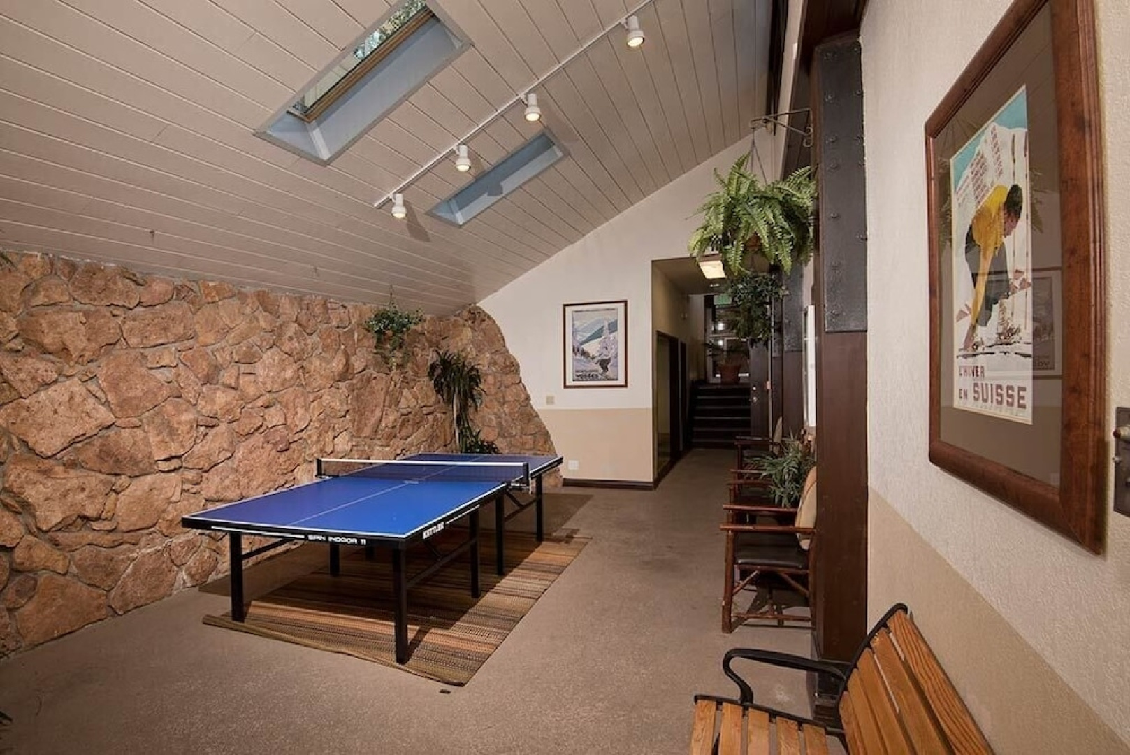 GetAways at Falcon Point Resort