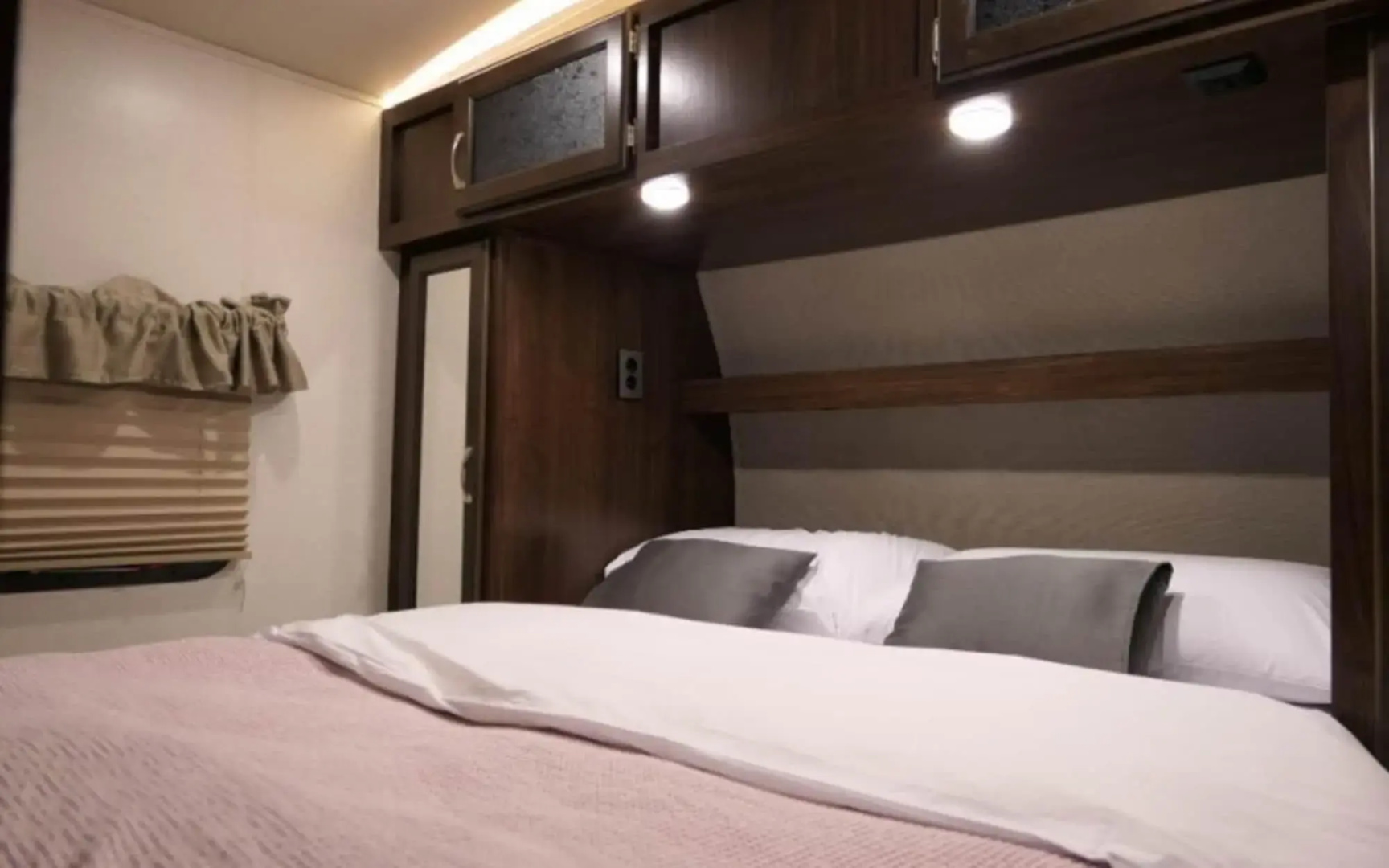 Goesan Camp Club Pension