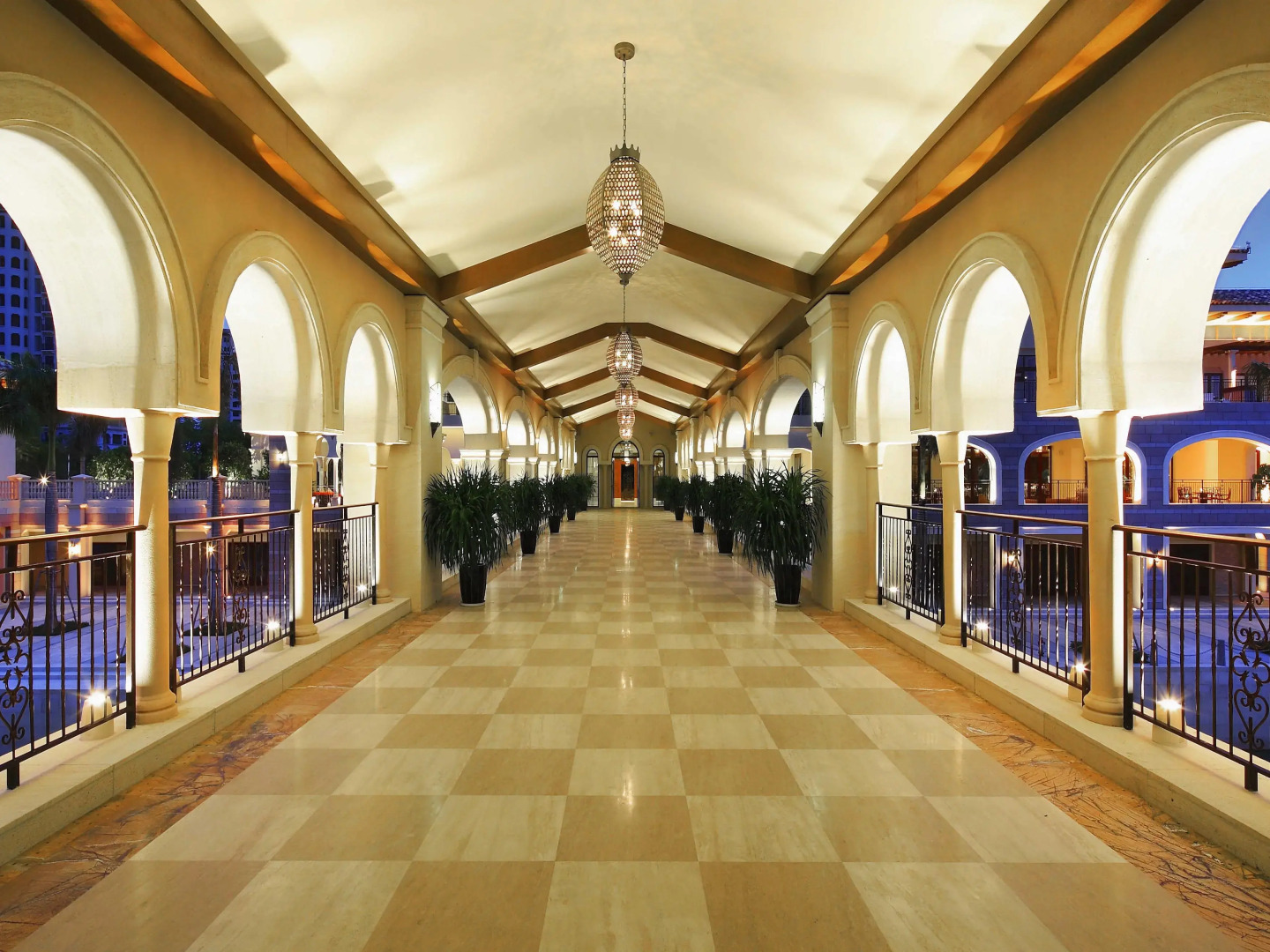 Wyndham Grand Plaza Royale Hainan Longmu Bay