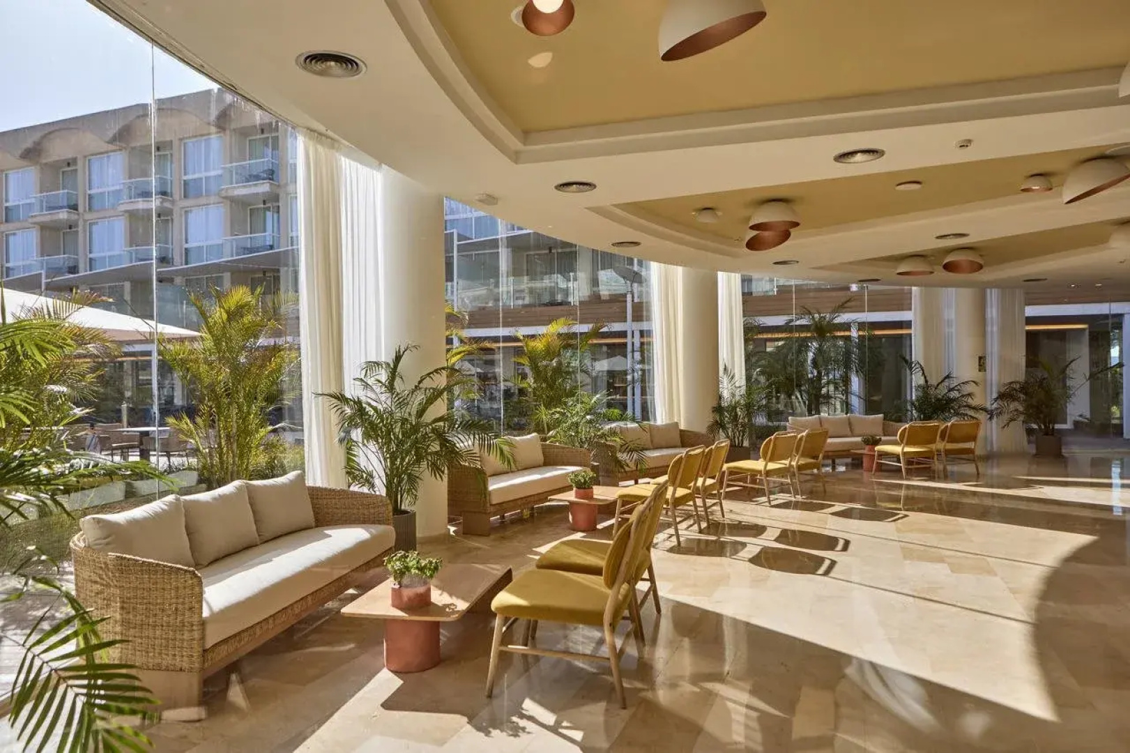 Eix Alzinar Mar Aparthotel