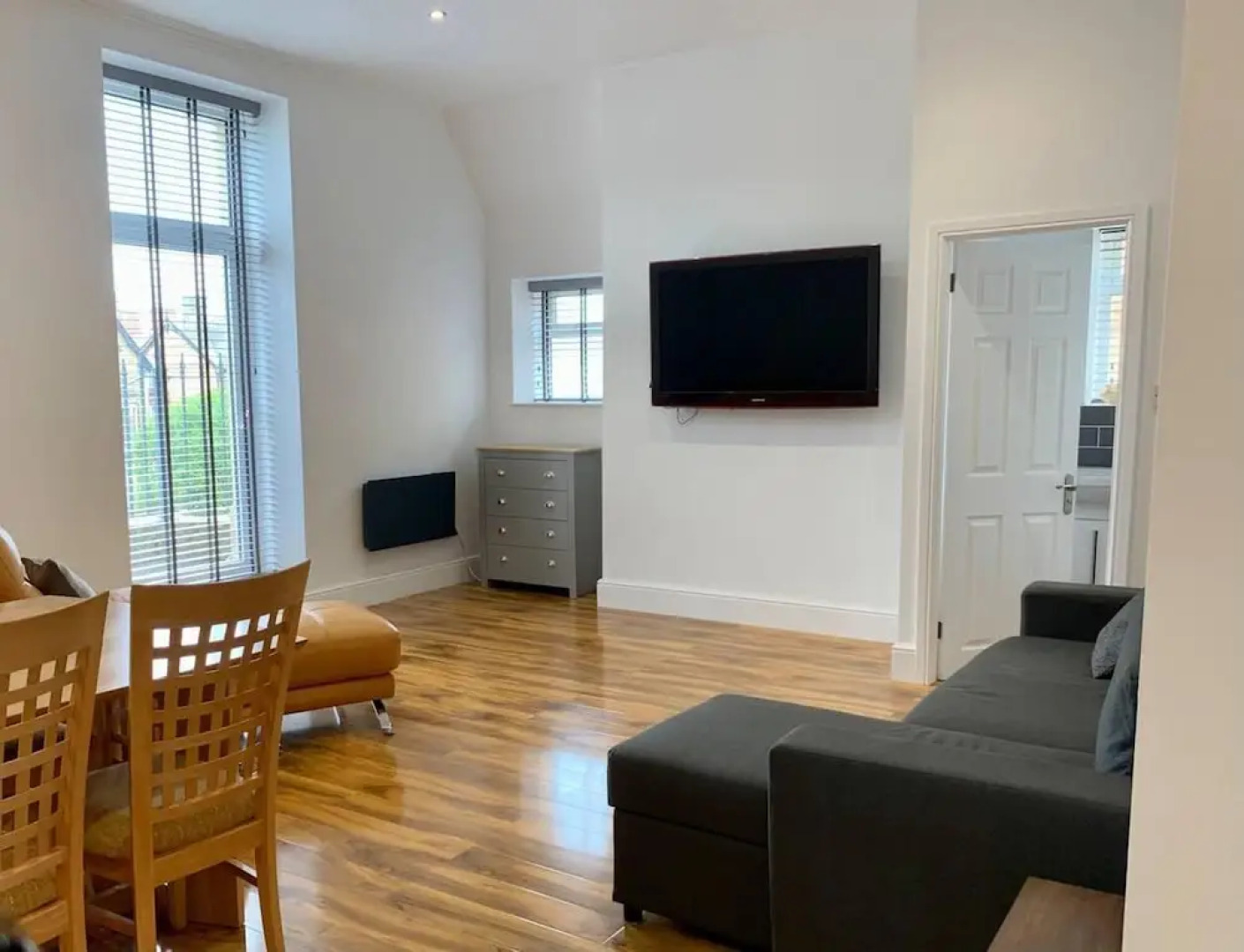Inviting 1-bed Apartment in Lytham Saint Annes