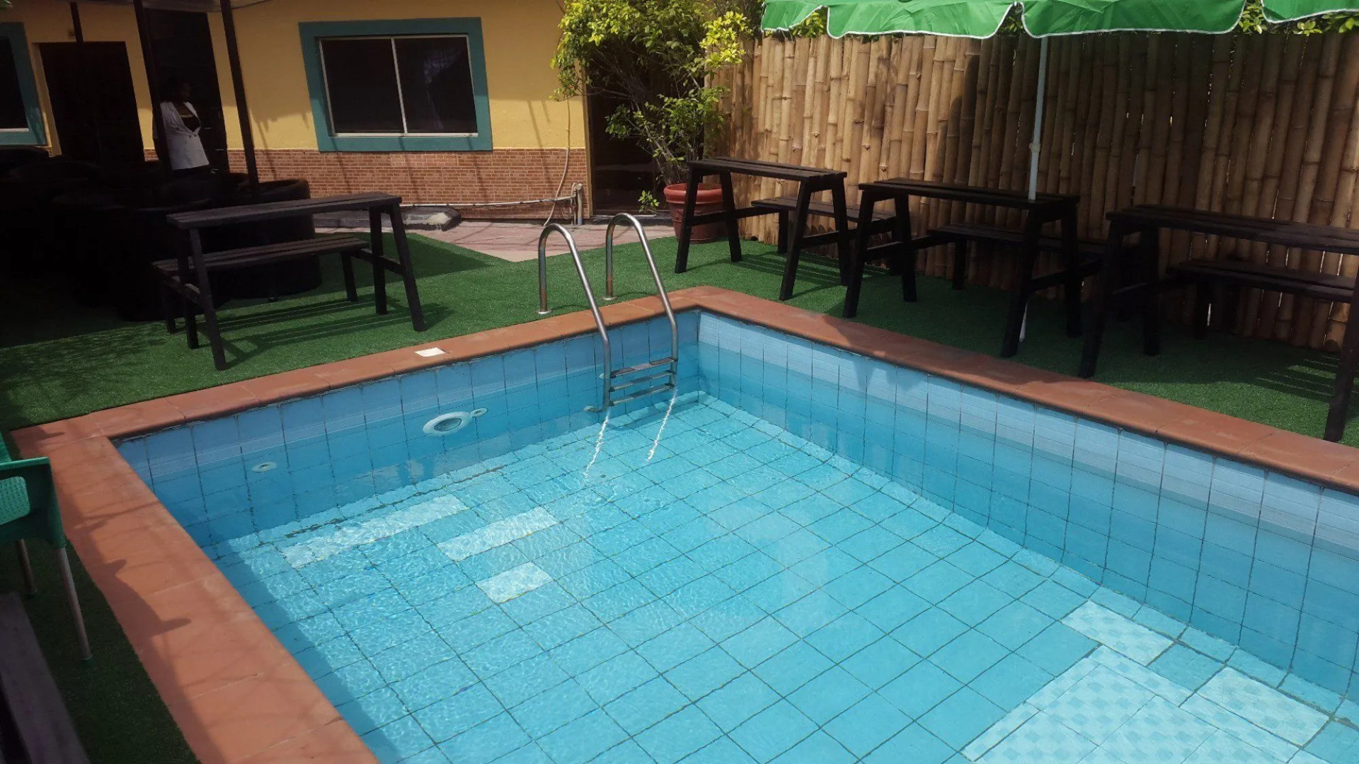 Peerage Retreat and Resort