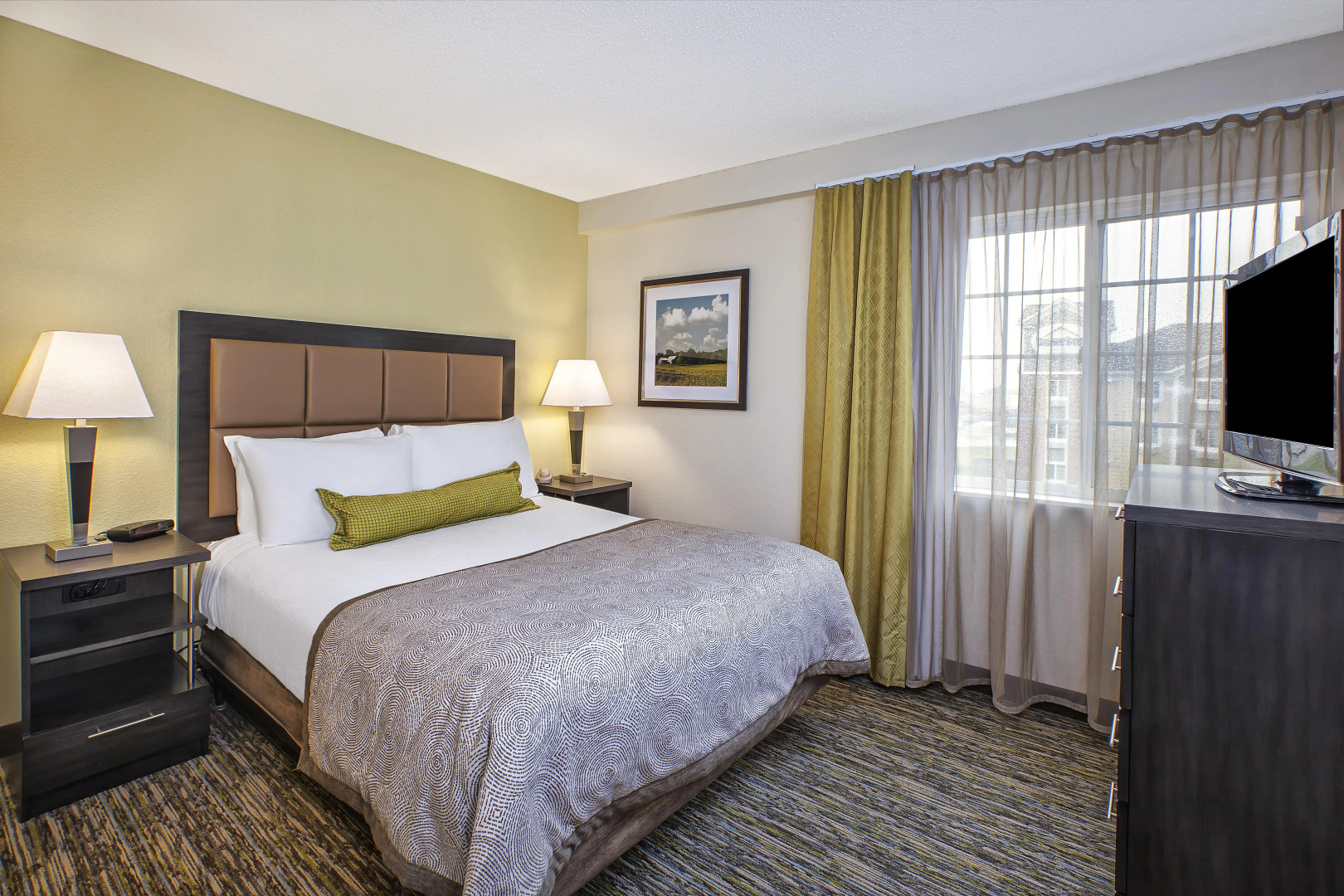 Candlewood Suites Indianapolis by IHG