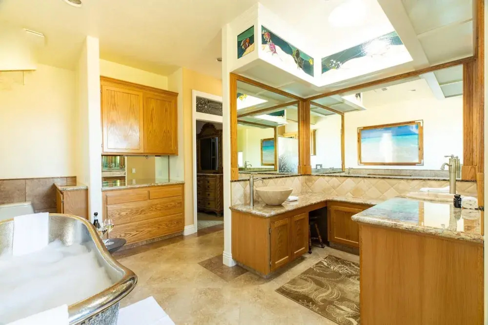 Glenoak by AvantStay | Sleeps 16! 4.5 Acres w/ Spa & Panoramic Man Views