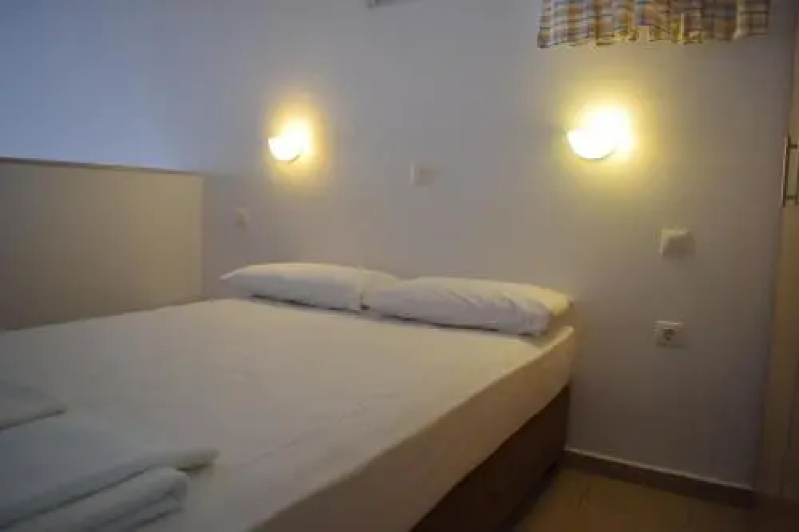 Alexandros Apartments