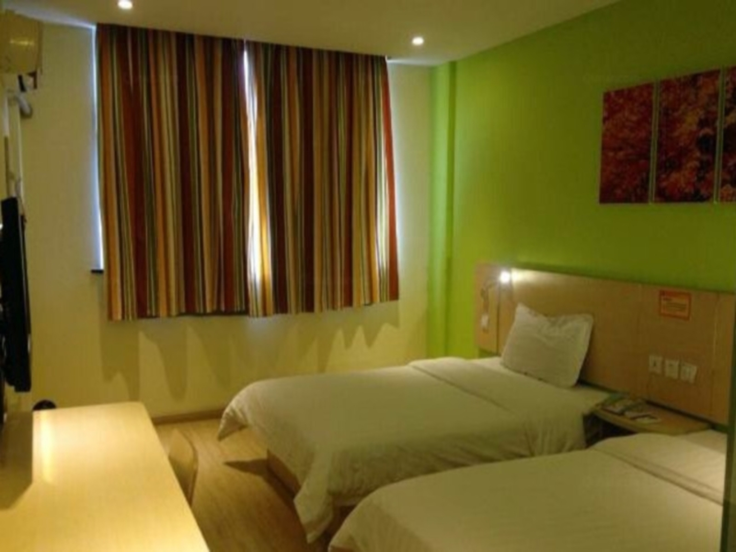 7 Days Inn Shangrao Yu Gan Bus Station Hotel