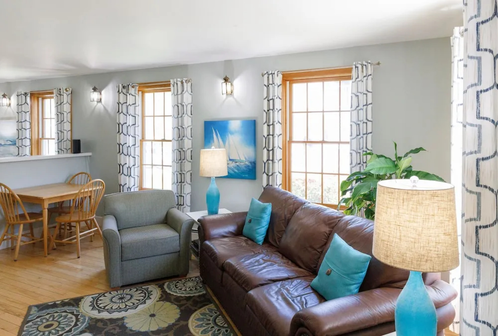 The Admiral's Inn Resort