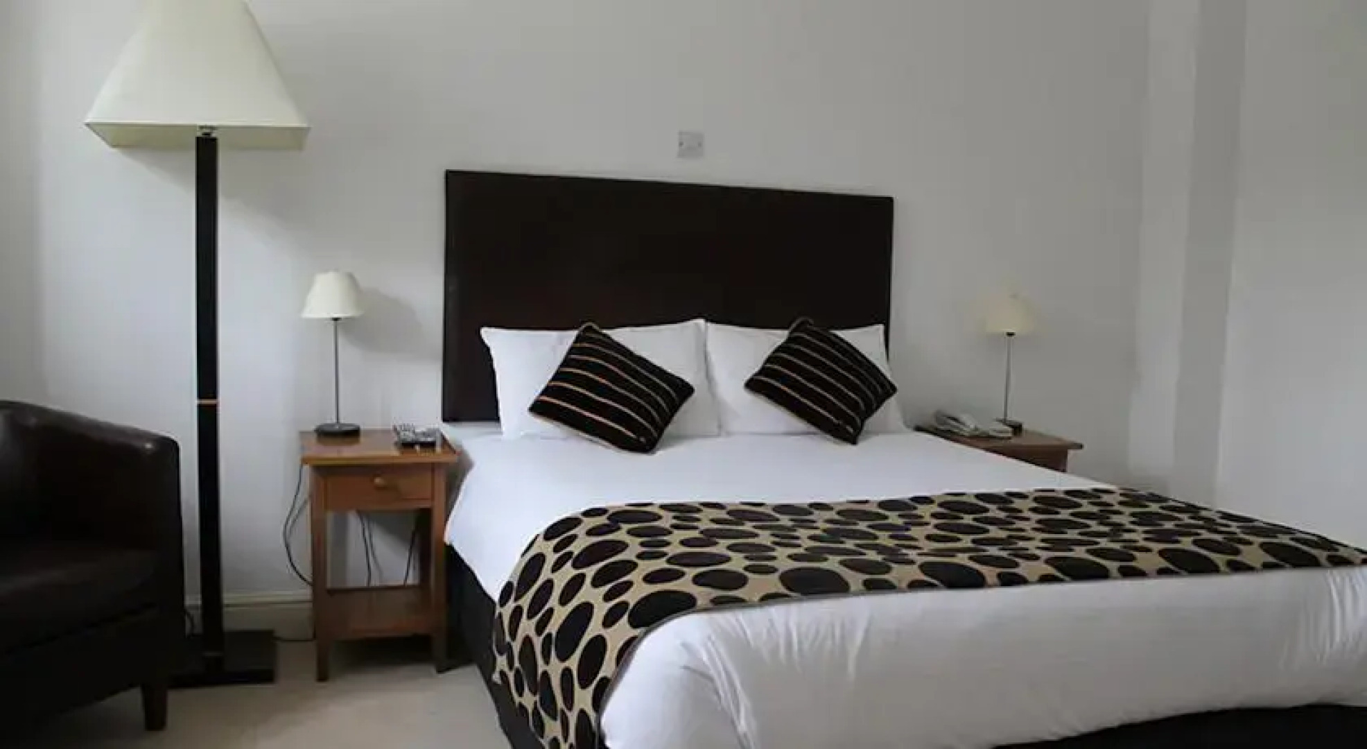 Dashwood Restaurant Rooms and Bar