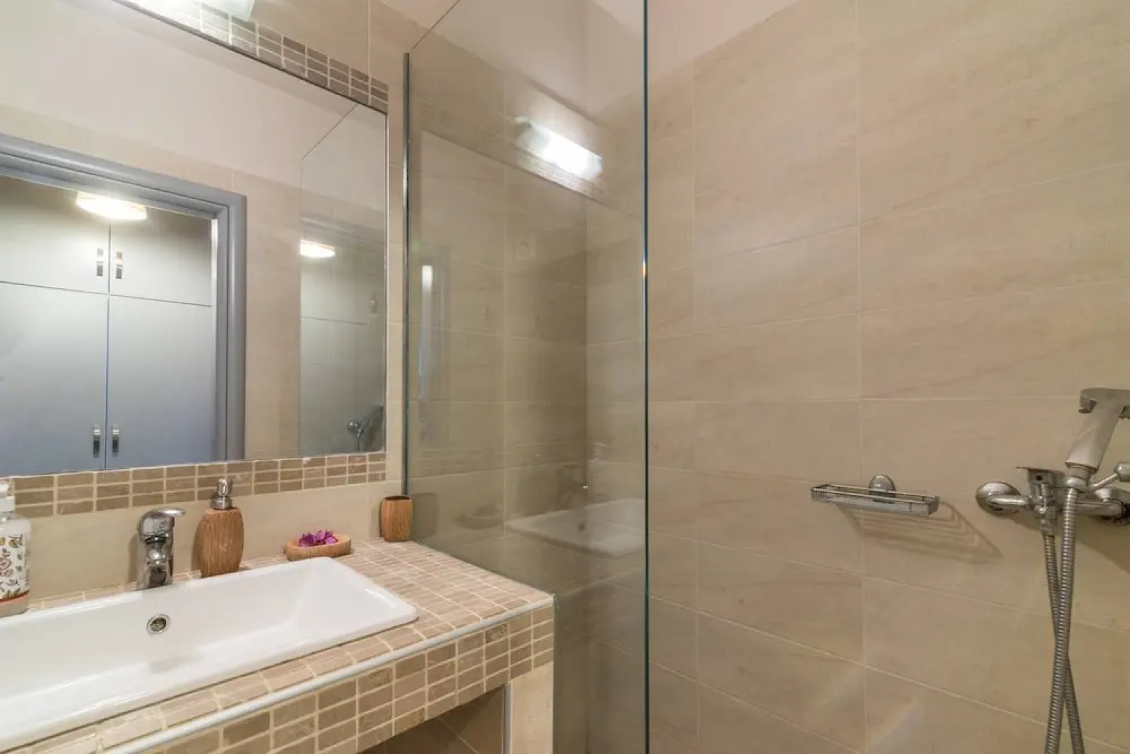 Villa Verano - Spacious 5-bedroom 5-bathroom Villa