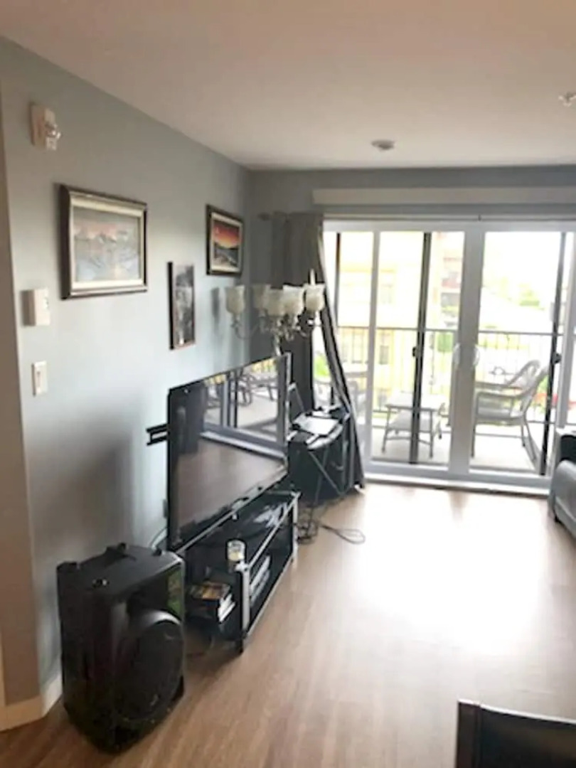 Apartment with One Bedroom in Brossard, with Furnished Terrace And Wifi