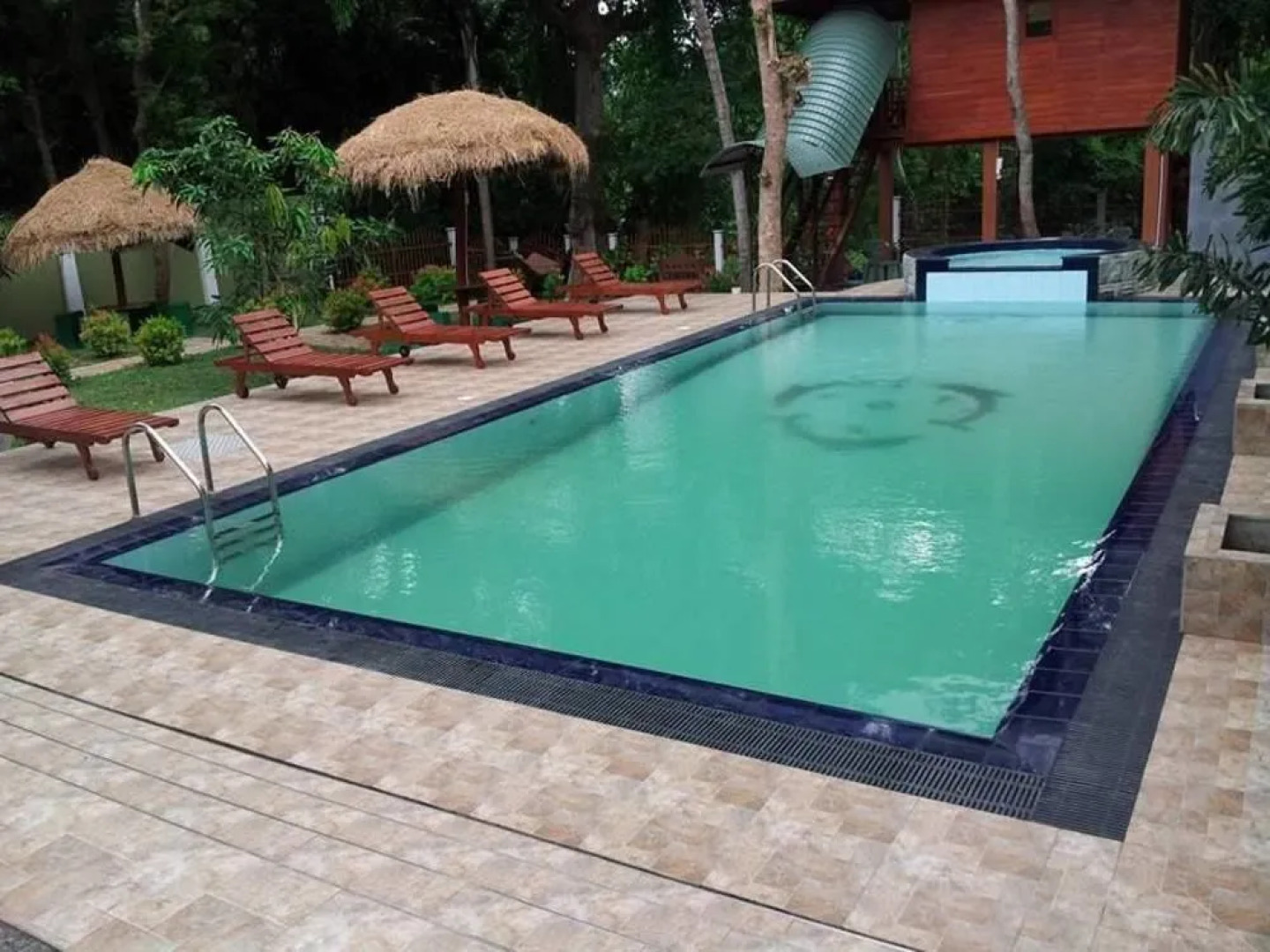 Yala Hotel River Front