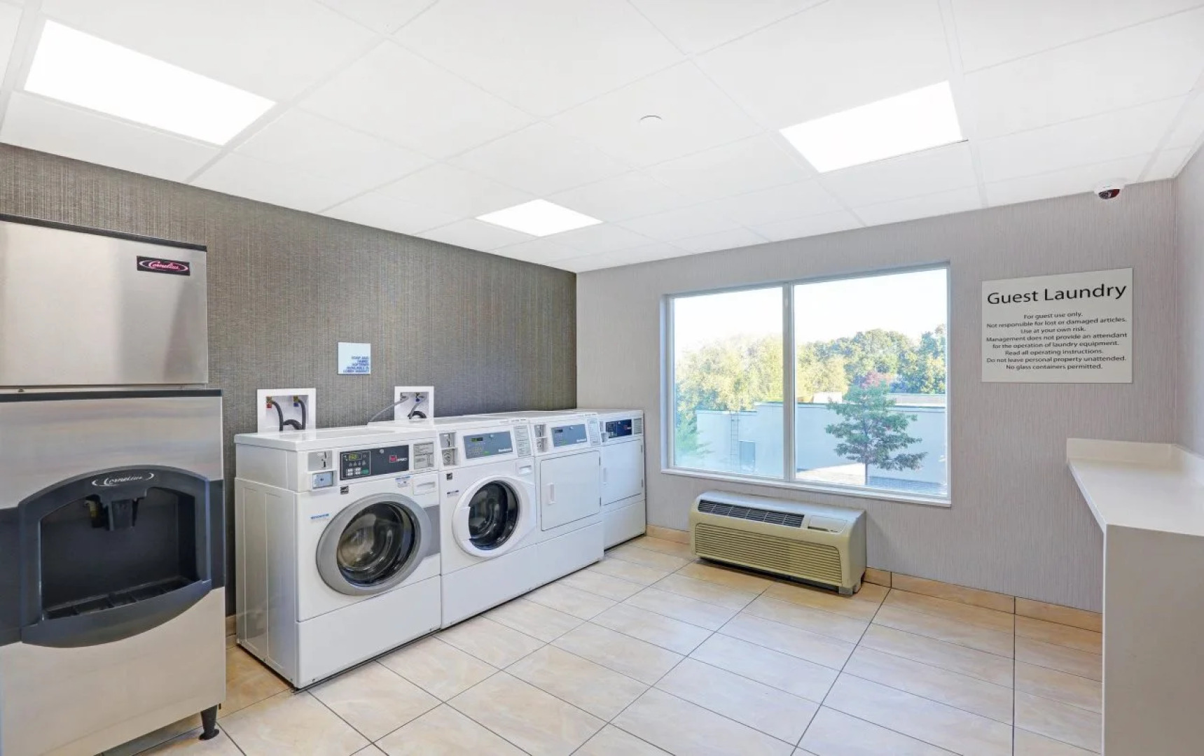 Holiday Inn Express & Suites Woodstock South by IHG