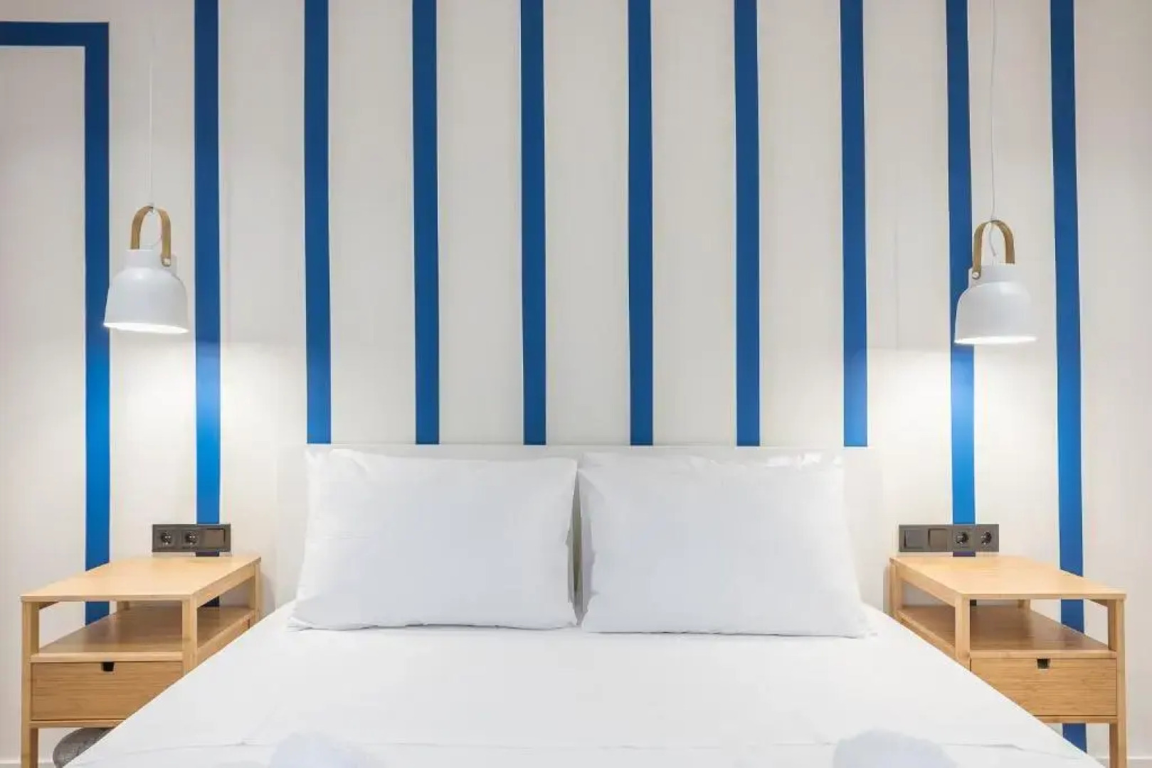 The Asprogeraka - self check-in rooms