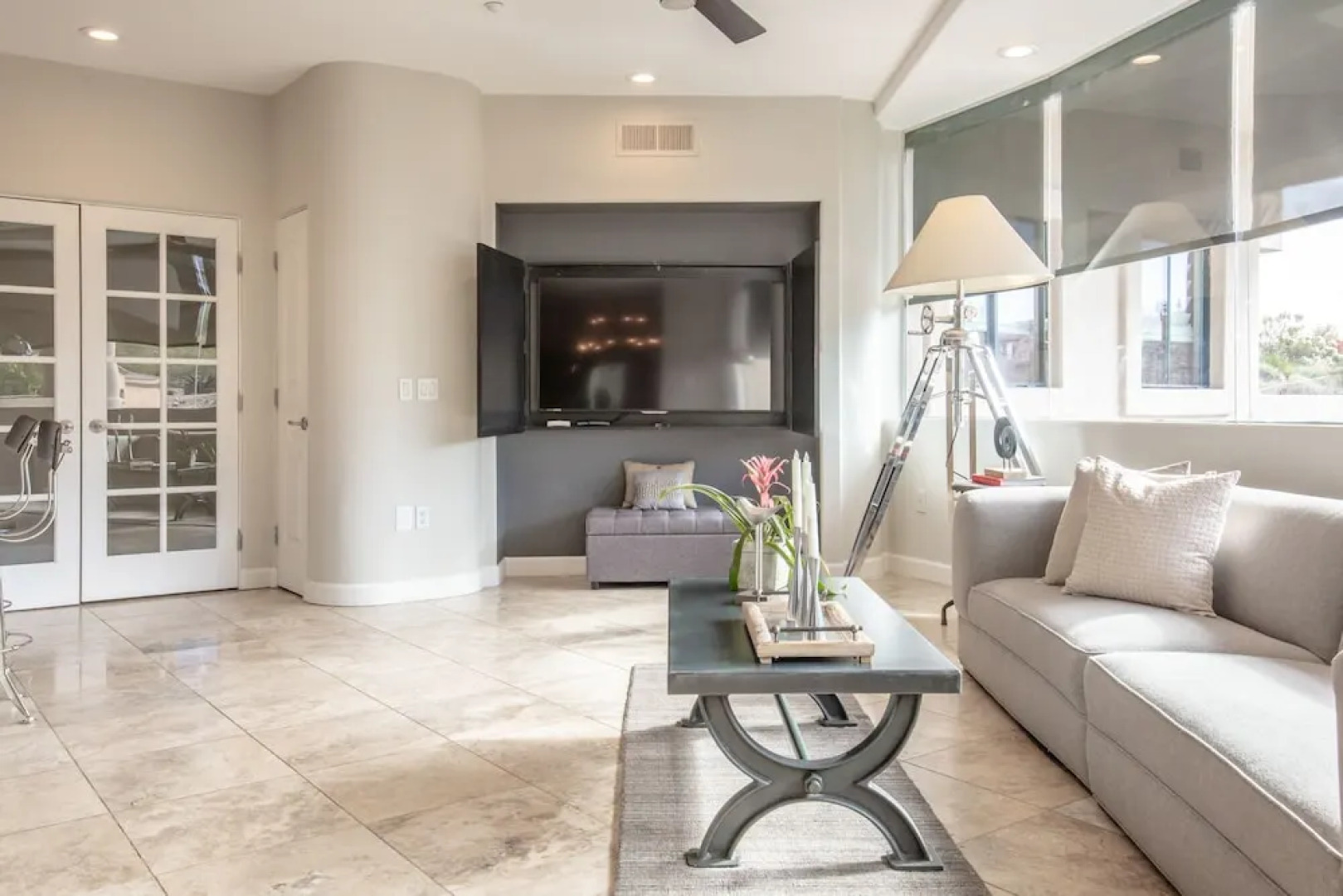 Extravagant Fountain Hills - 6 Br Home