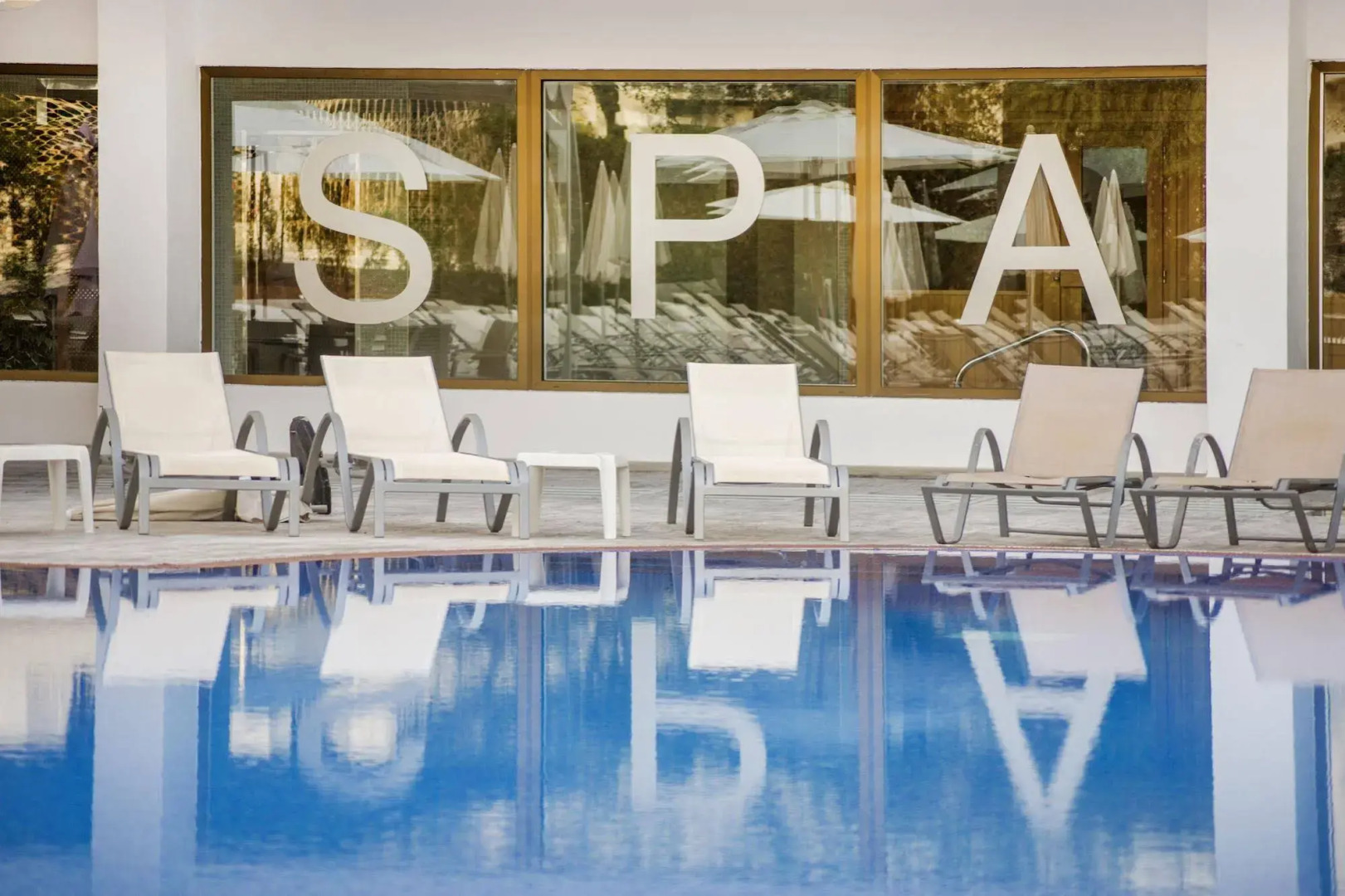 Sentido Fido Tucan - Adults Only