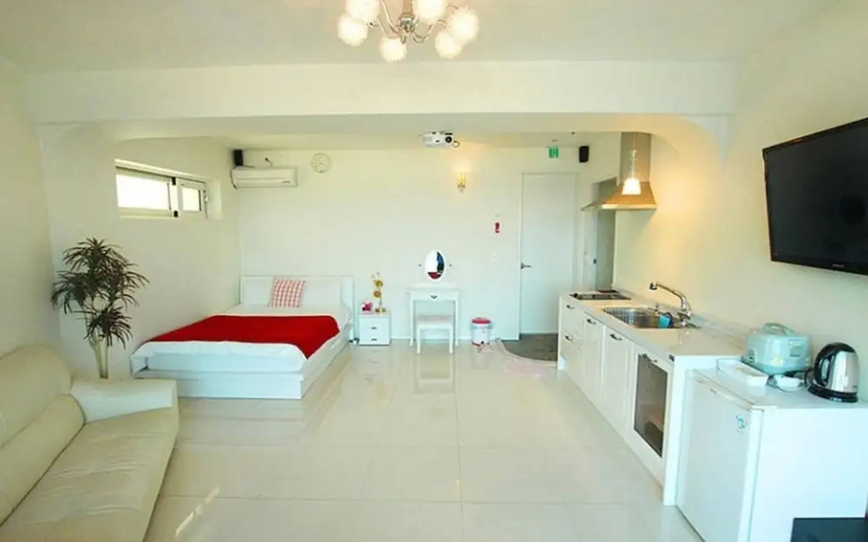 Goseong Paradise Cove Pension