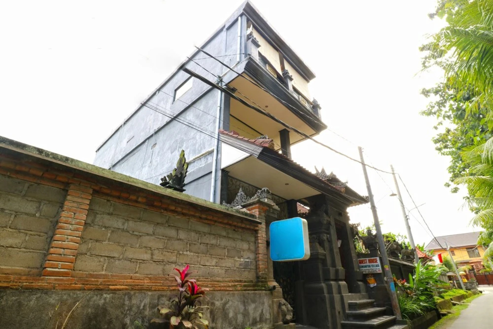 Semampan Village Guesthouse