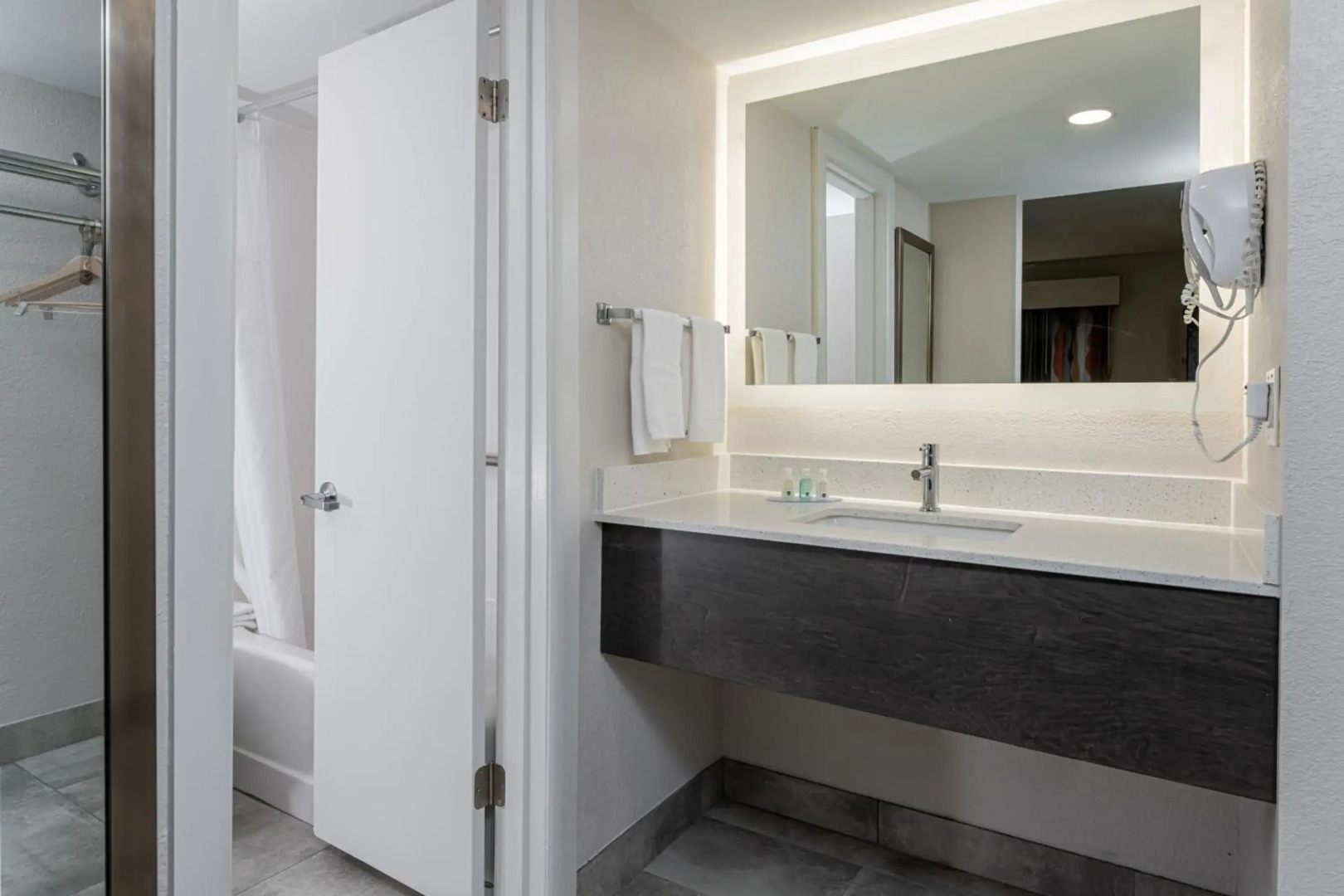 Quality Inn Asheville Downtown Tunnel Road