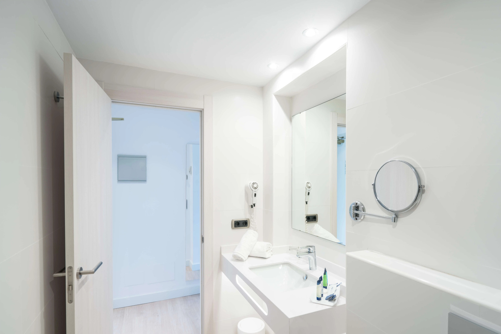 Отель THB Ocean Beach - Adults Only