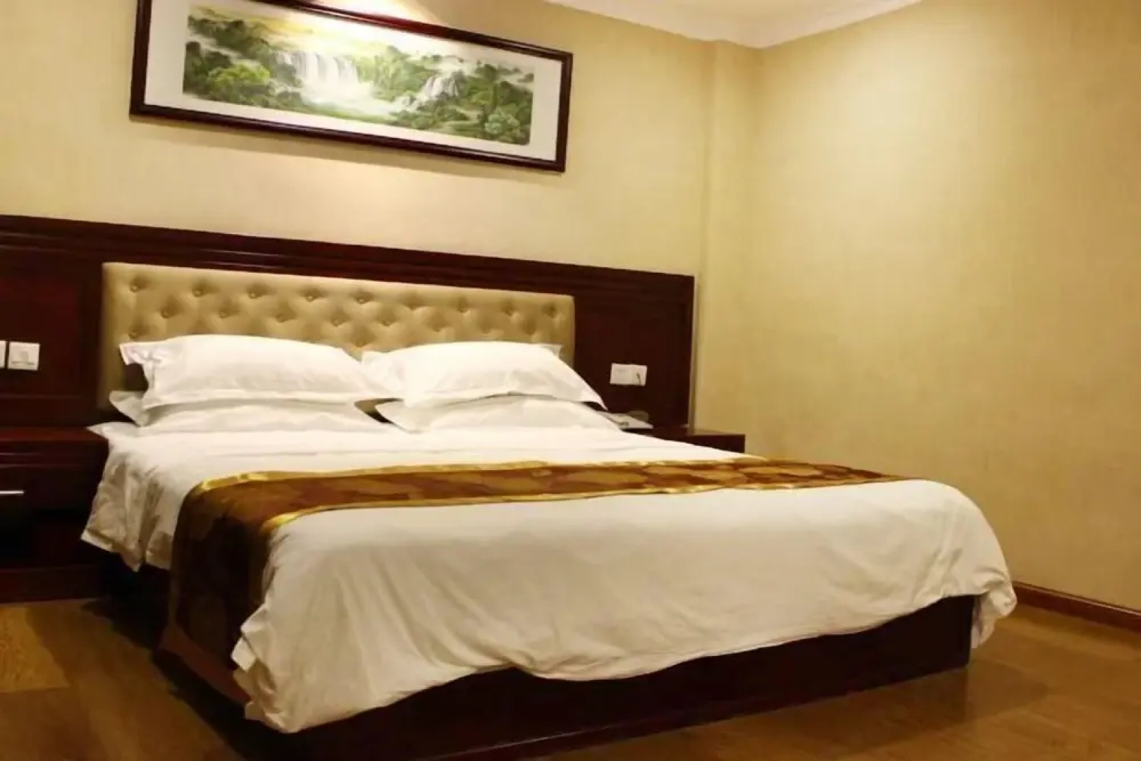 Jiahua Business Hotel