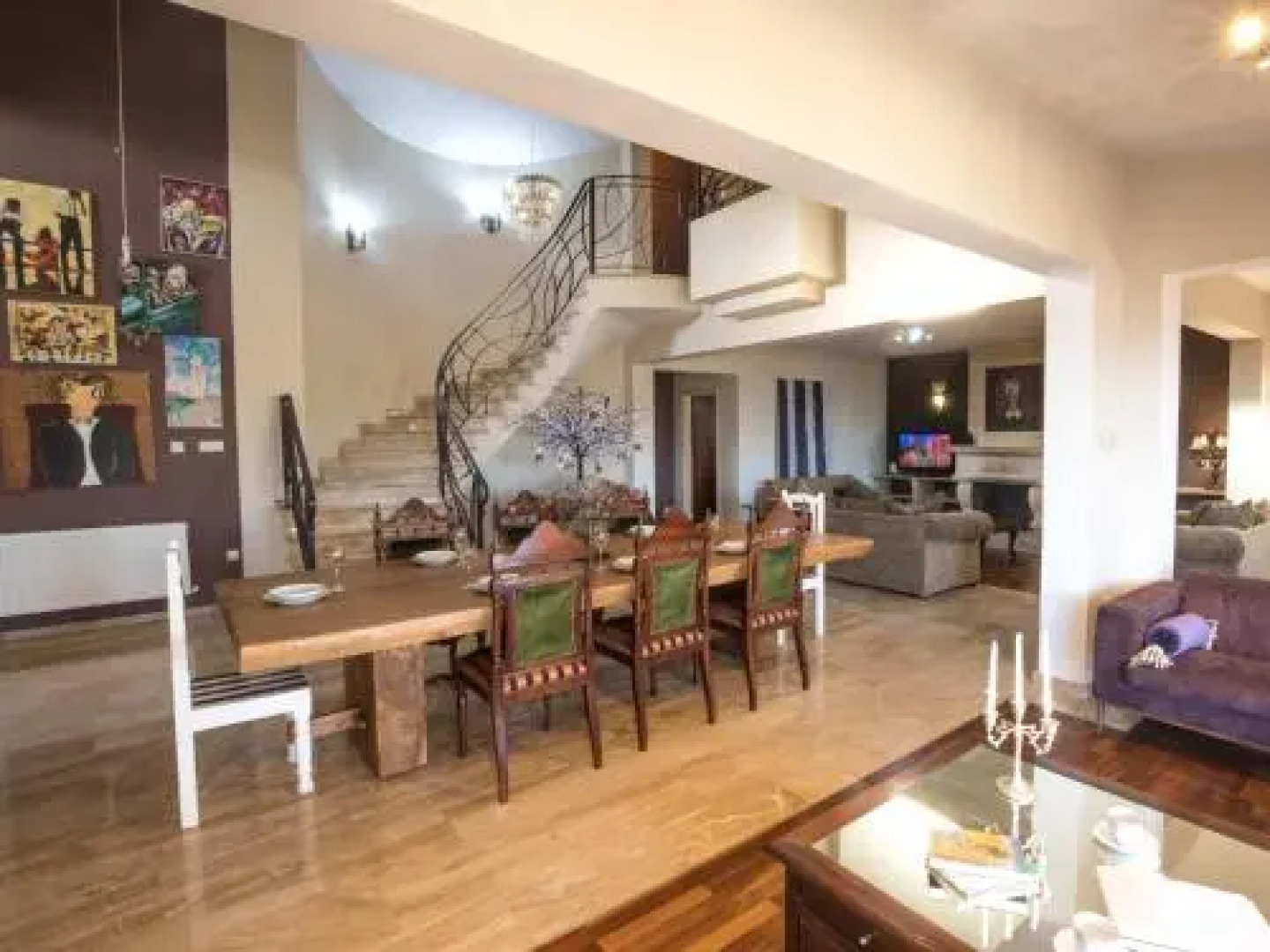 Sunshine Luxury House