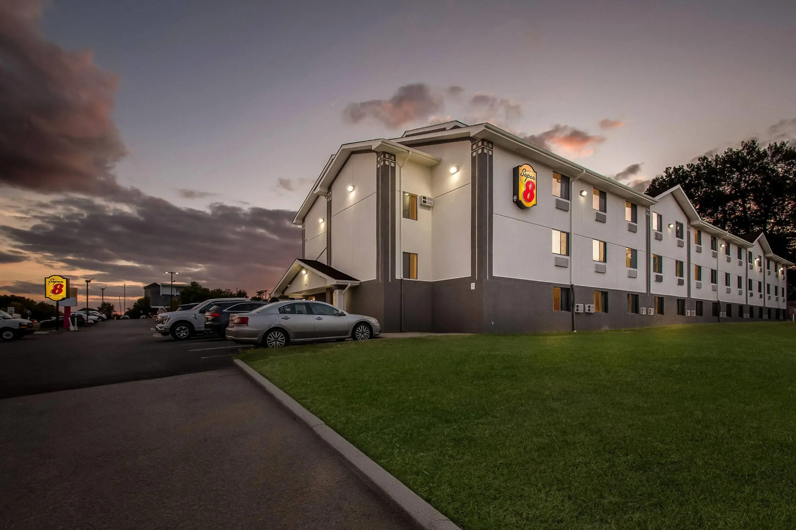 Super 8 by Wyndham Dumfries/Quantico