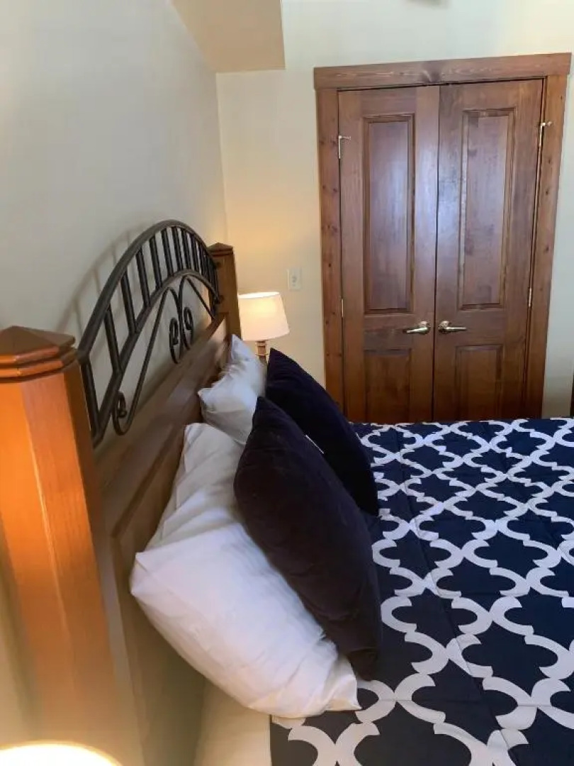 Highland House 207 Slopeside, Village Area, Ski in out