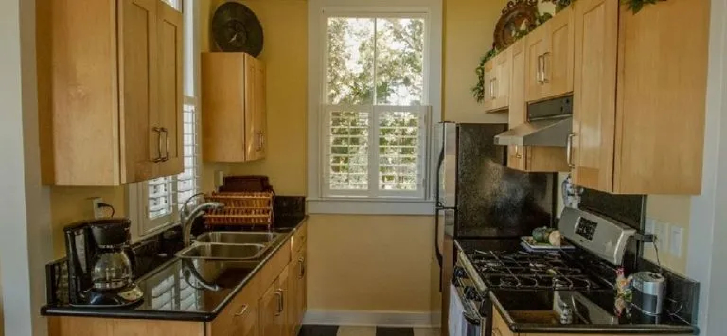 Hamakua Ranch House B&B