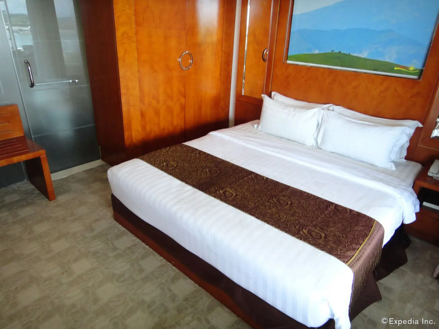 Sunlight Guest Hotel