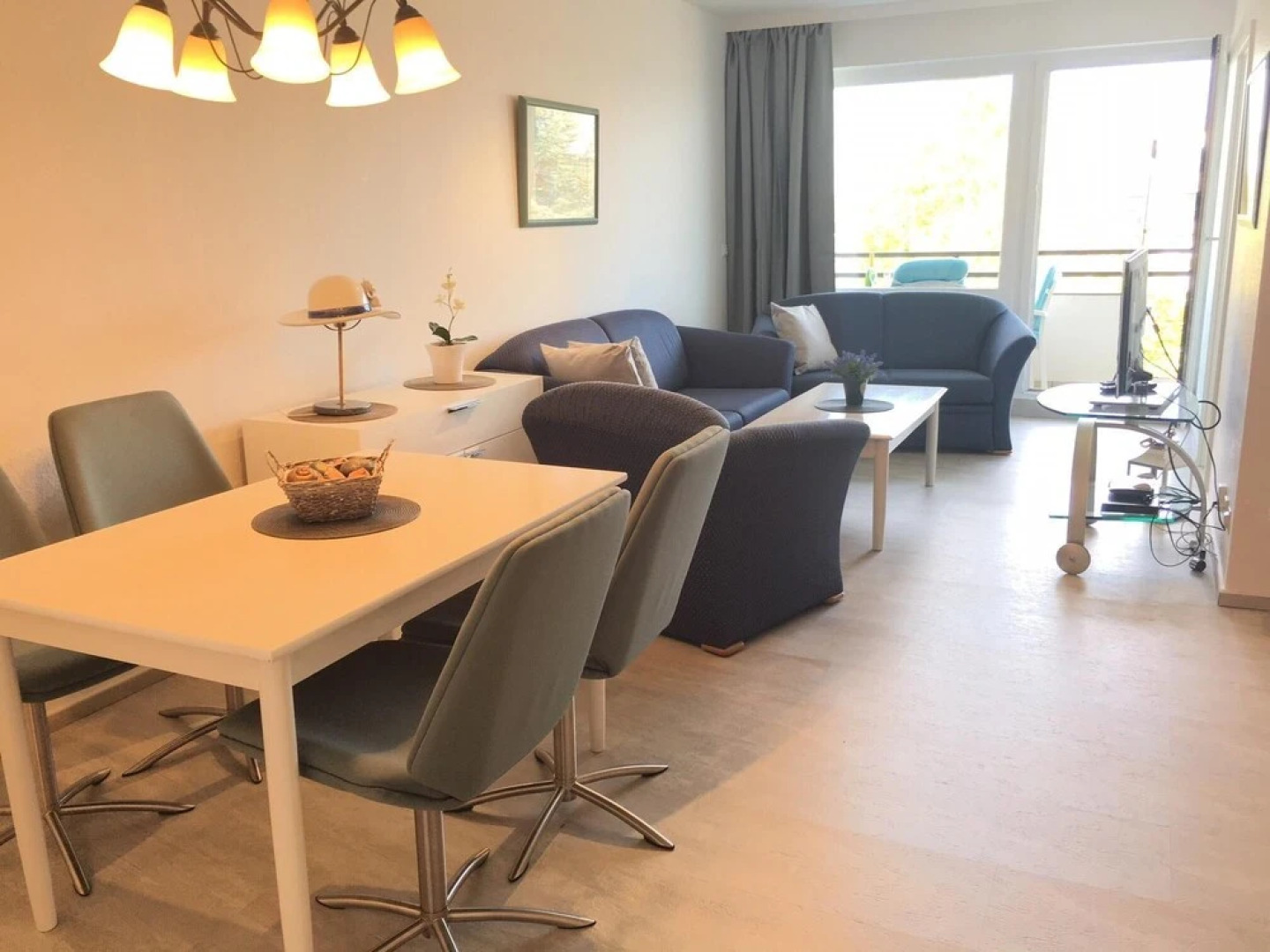 Res/410 - Residenz -teilseeblick