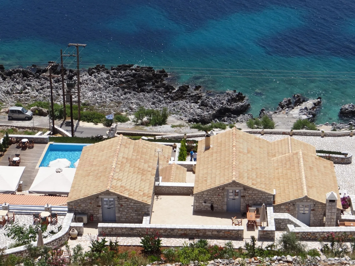 En Plo Luxury Suites