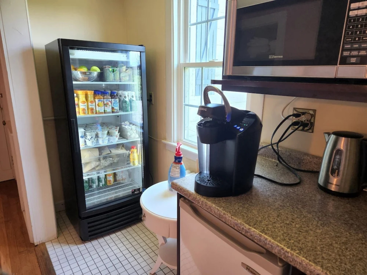 Valcour Inn & Boathouse