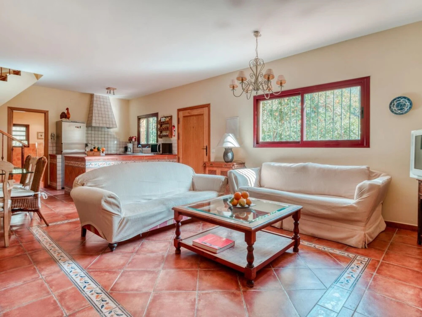 Scenic Villa in Ojen With Private Swimming Pool