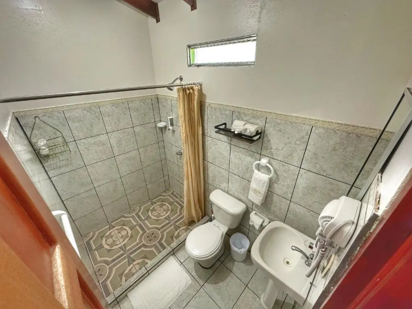 Loma Real Hotel & Hotsprings