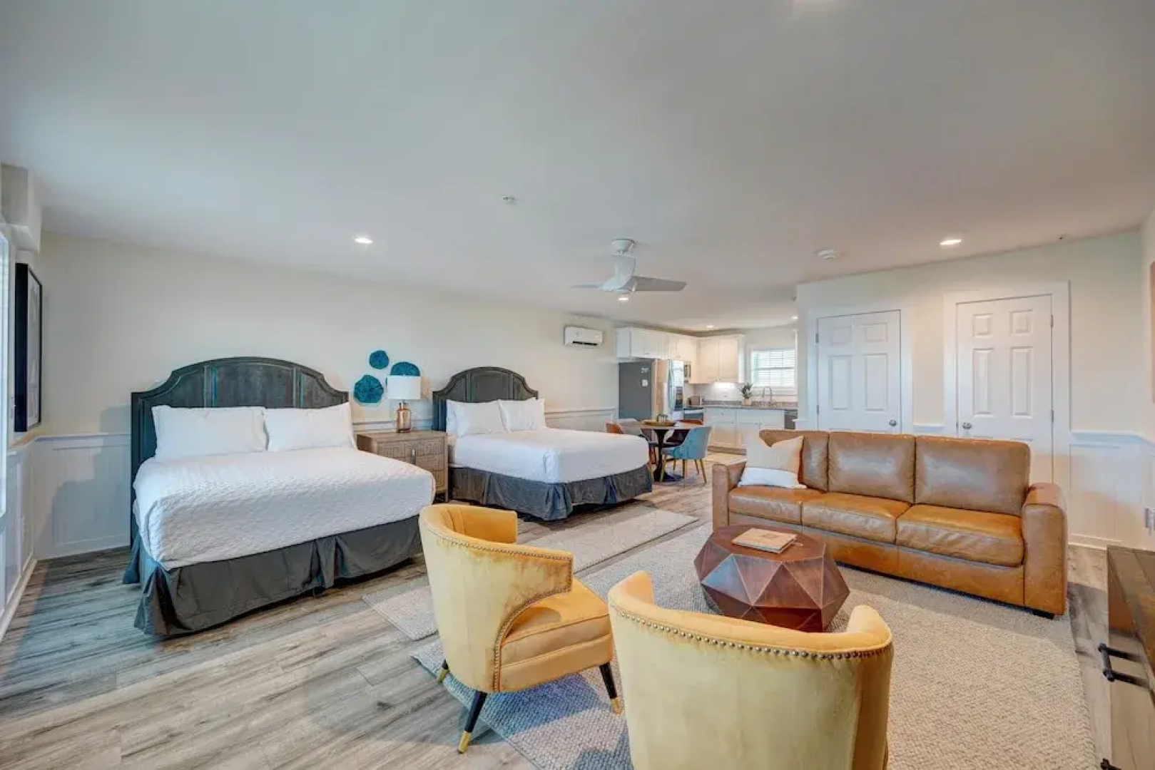 Saltwater Suites