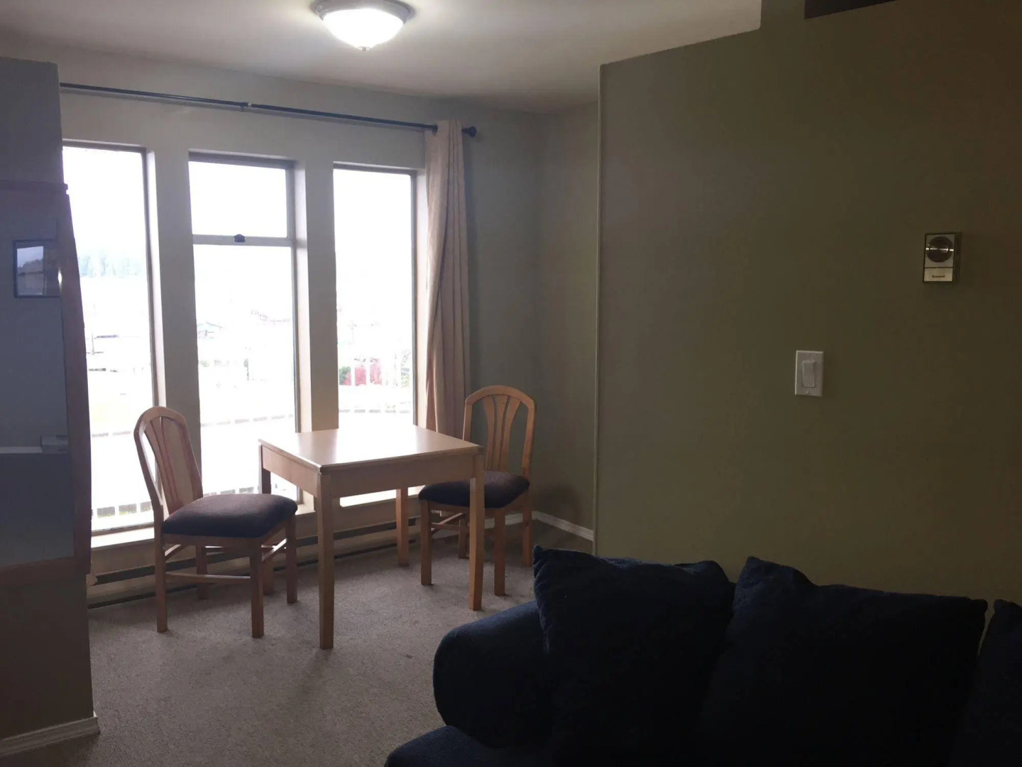 McNeills Inn on the Harbour Front