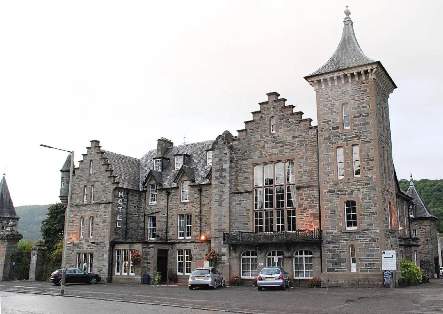 Milton Birnam Hotel