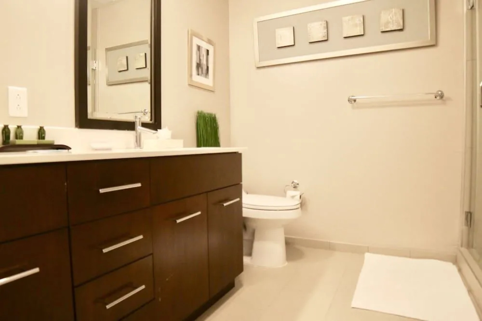 UrHomeInPhilly - University City