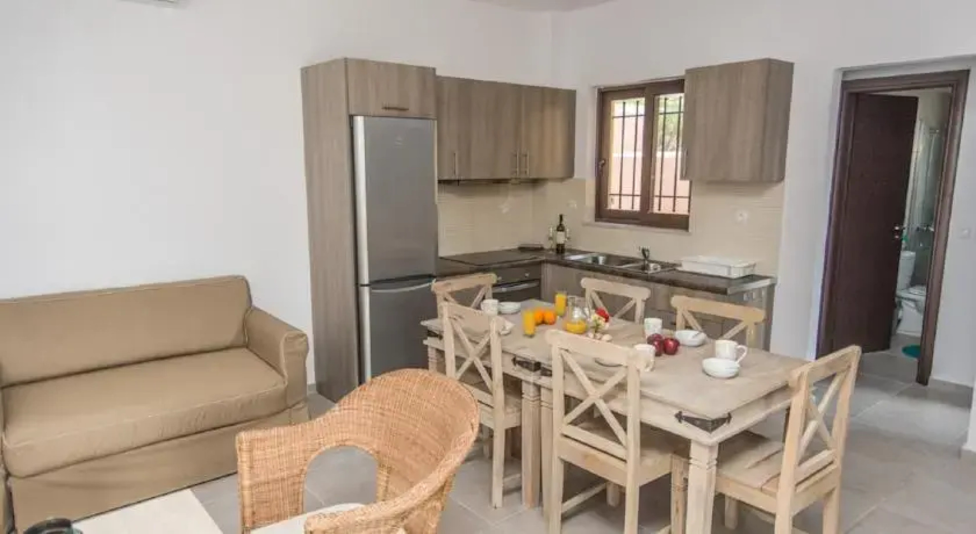 Tangerine - Morfi Village