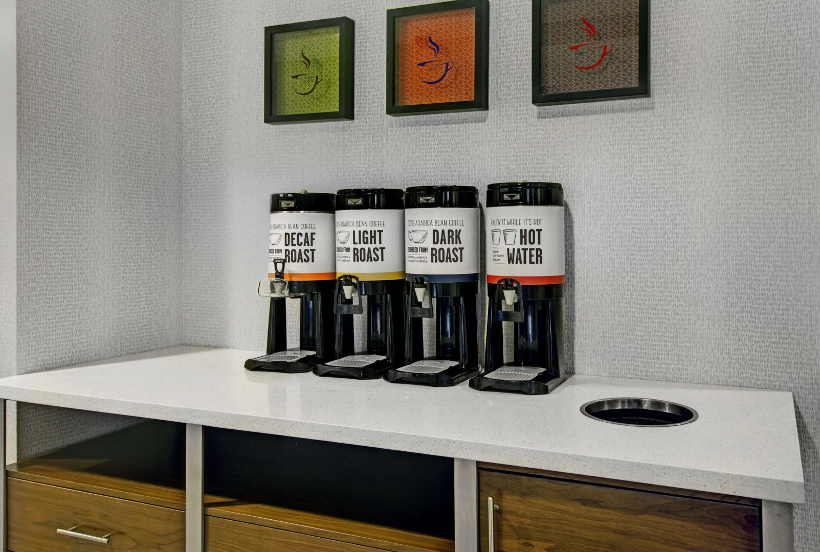 Hampton Inn & Suites Syracuse Dewitt