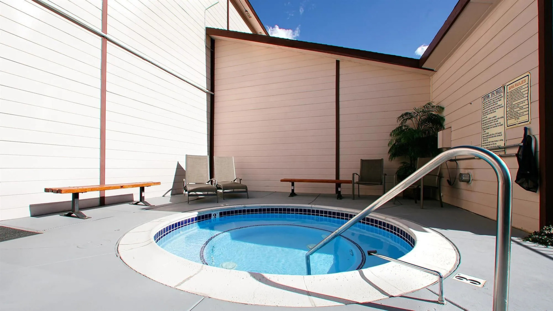 Best Western Topaz Lake Inn