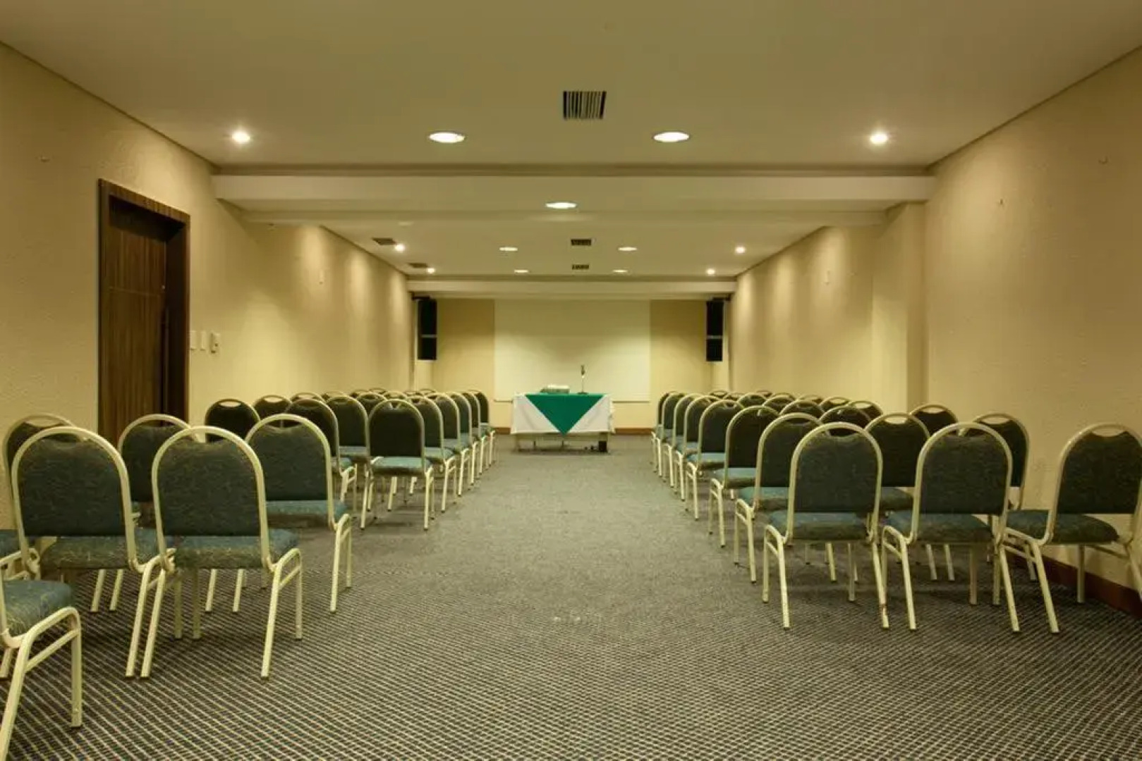 Hotel Plaza Camboriú