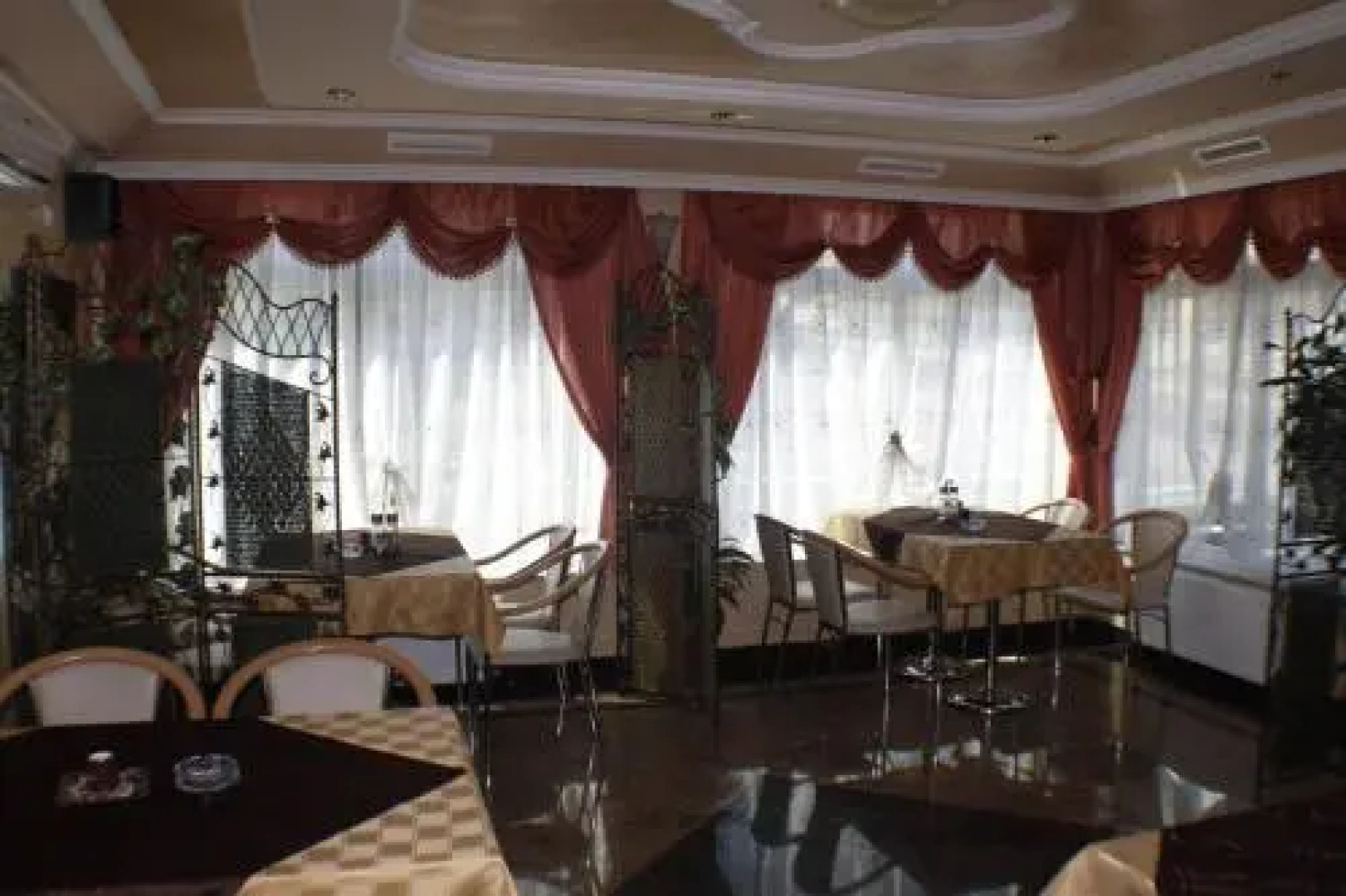 Pension Restaurant Atos