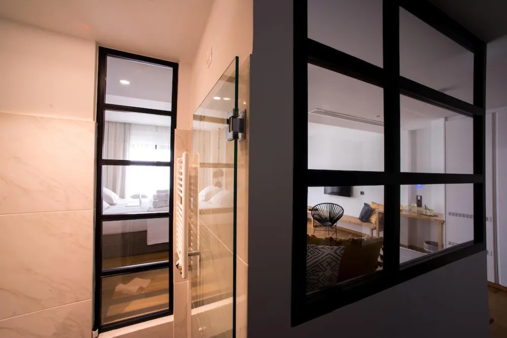 Sunday Boutique Hotel