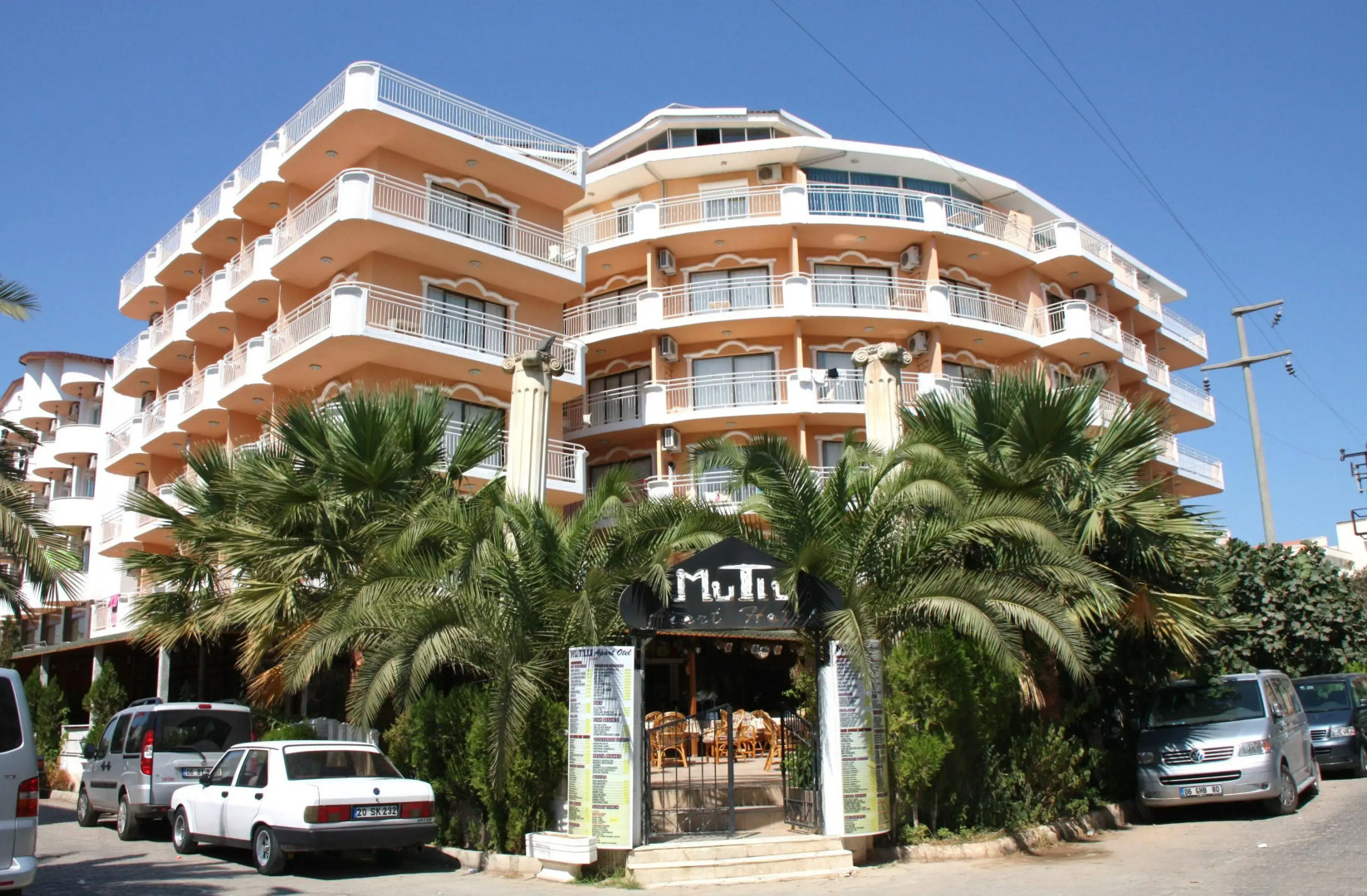 Mutlu Apart Otel