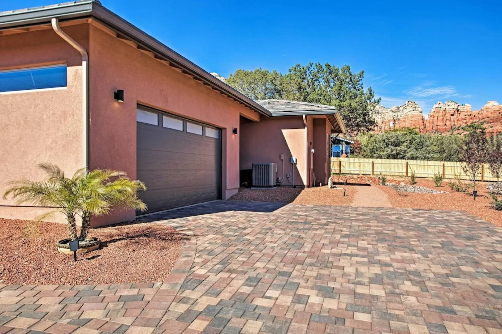 Tranquil Sedona Home With Fireplace & Hot Tub!